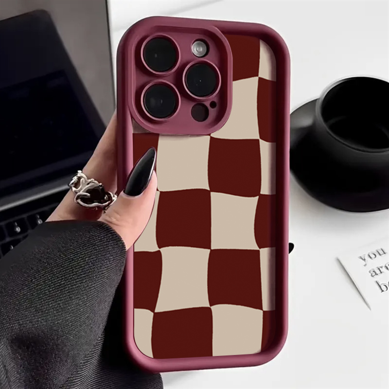 Phone Cases Red - Чехол для телефона с сетчатым узором