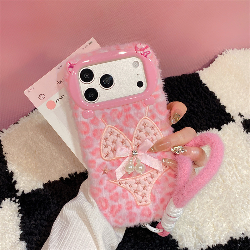 Phone Cases Iphone 17 Pro - Роскошный плюшевый чехол для телефона с